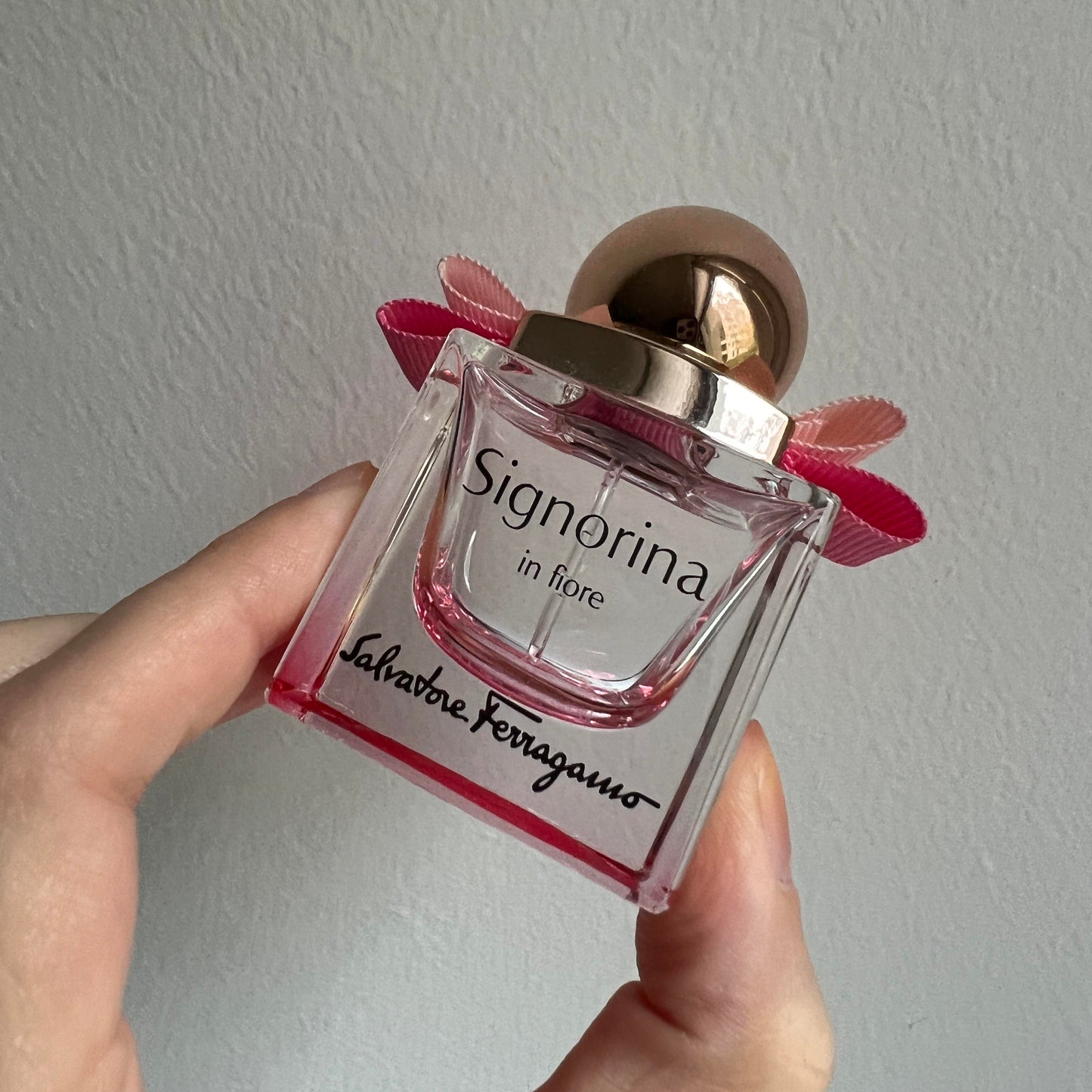 Salvatore Ferragamo Signorina In Fiore Eau De Toilette For Women 20 ML Mini