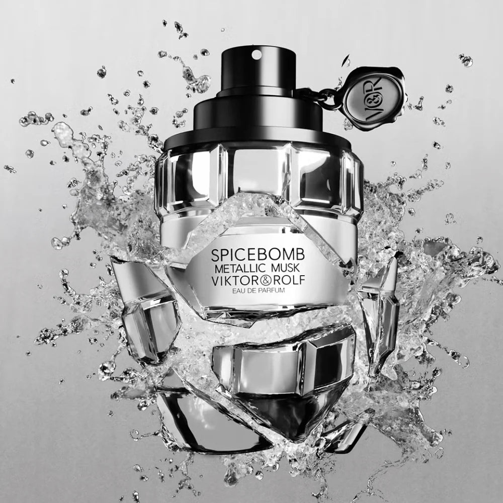 Viktor & Rolf Spicebomb Metallic Musk Eau De Parfum For Men 100 ML